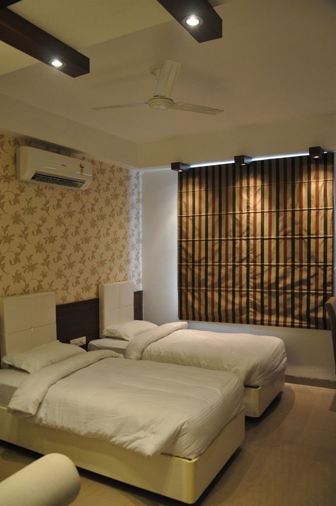 Nirvana Hotel バラナシ エクステリア 写真